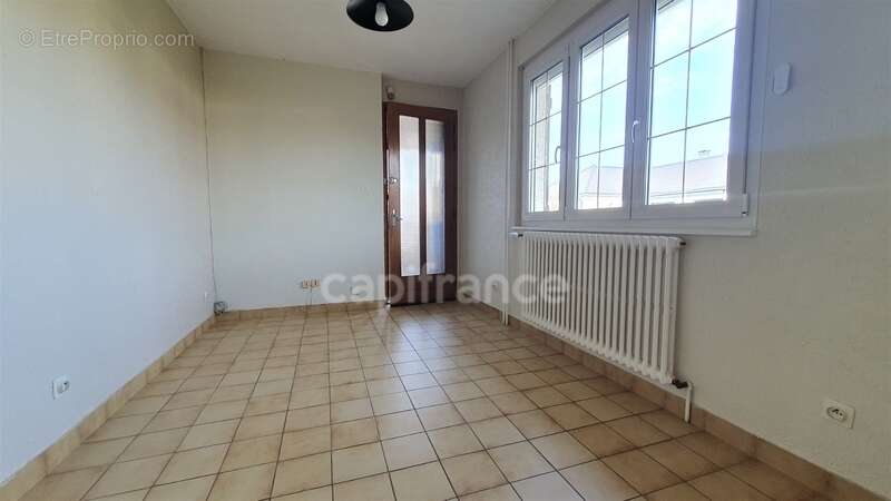 Maison à SAINT-SAUVEUR