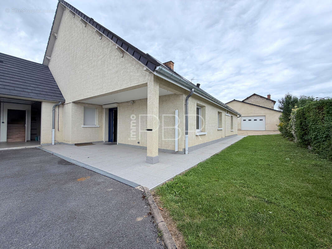 Maison à BEAUMONT-SUR-VESLE