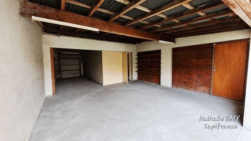 Rare à la vente - Spacieux appartement 150 m² – 7 pièces – 4 chambres – Terrasse, balcon, jardin – Dépendances – Ugine - photo 17