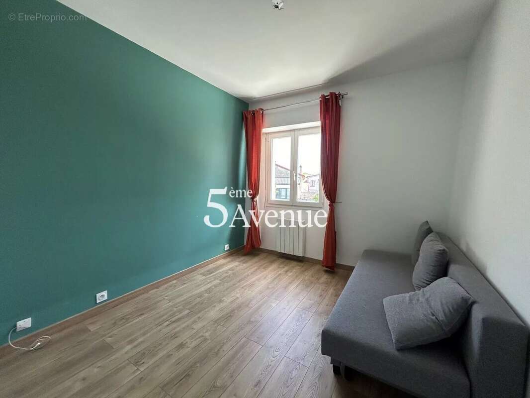 Maison à SAINT-MAUR-DES-FOSSES