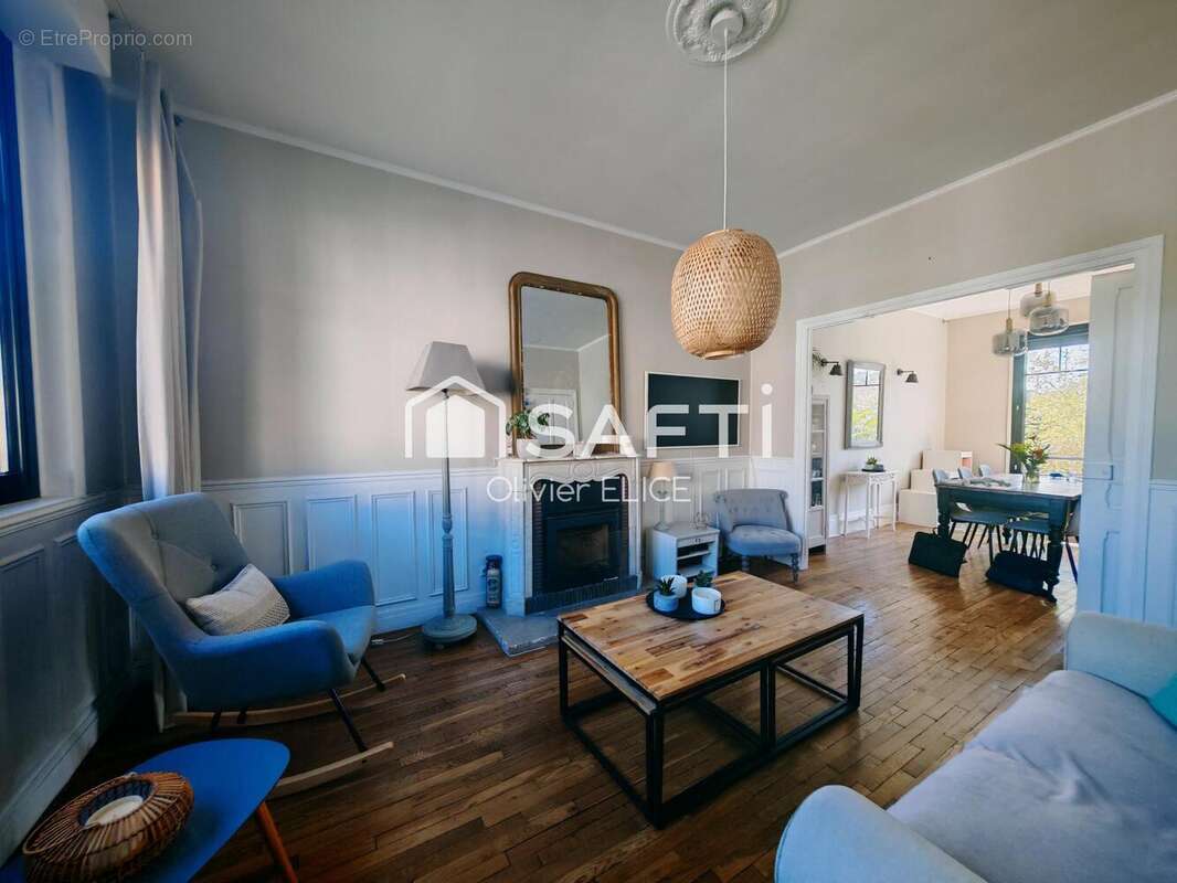 Photo 2 - Maison à CREIL