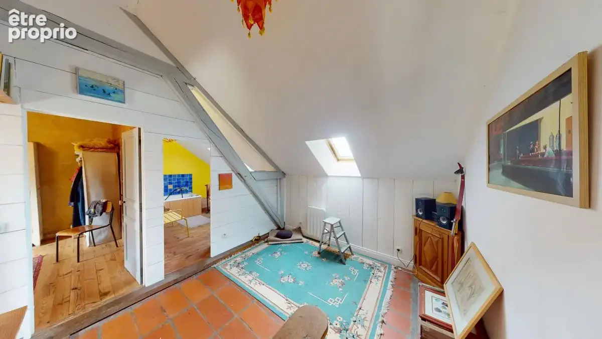Ensemble immobilier de charme à 12 km de Sancerre : maison restaurée+dépendances sur 5000 m². Au calme absolu, dans un environne - photo 9