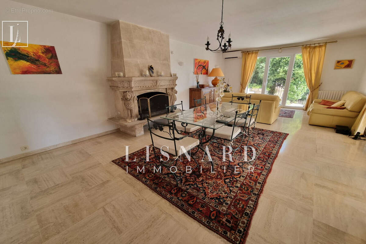 Maison 234 m² à Vallauris  - photo 5