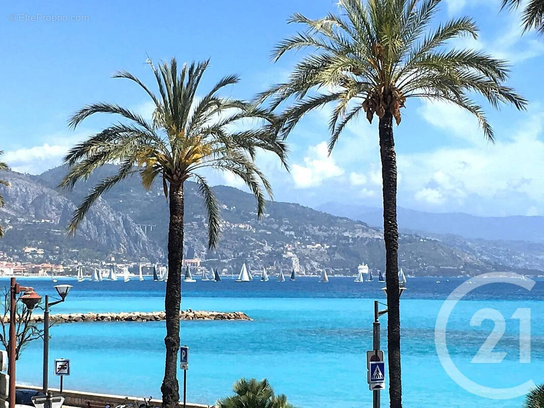 Appartement à ROQUEBRUNE-CAP-MARTIN