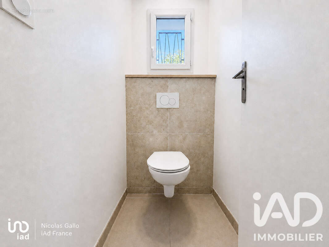 Maison 87 m² à Espiet  - photo 7