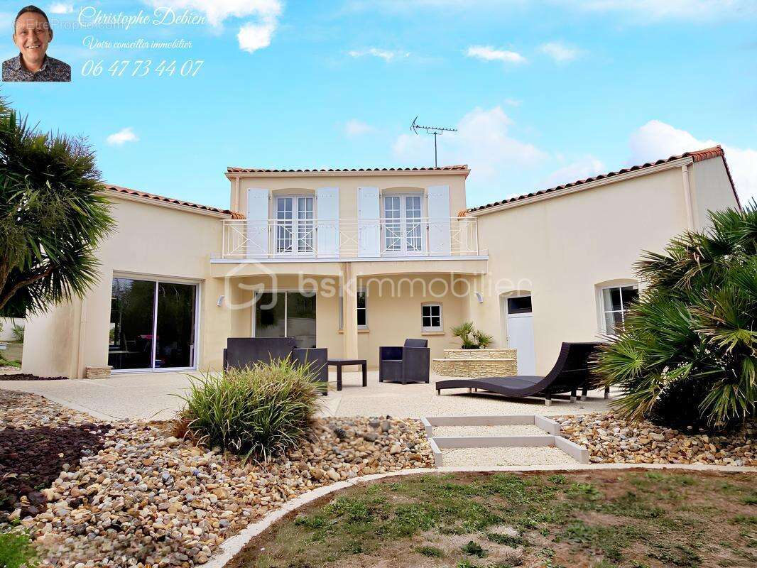 Maison à SAINT-MARTIN-DES-NOYERS