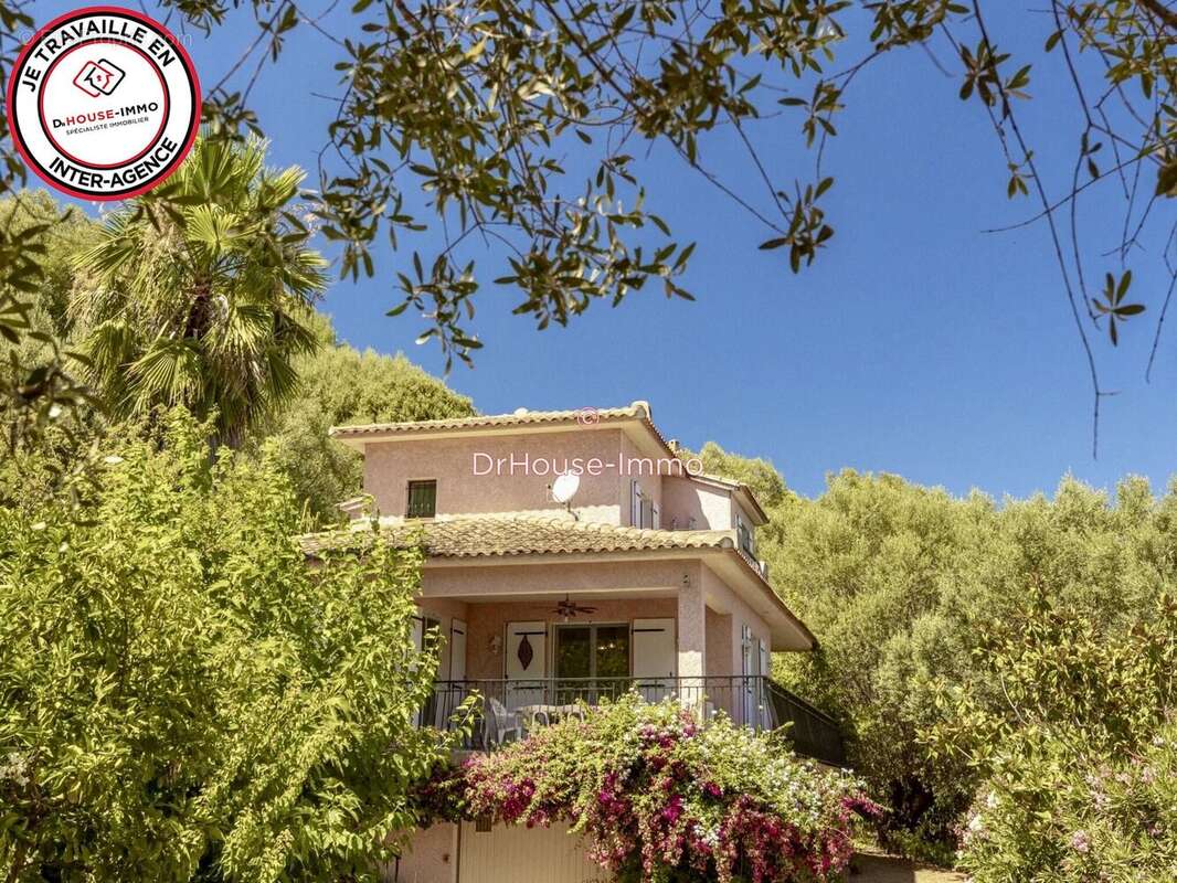 Maison à PORTO-VECCHIO