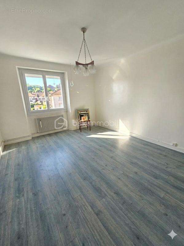 Appartement à LANGOGNE