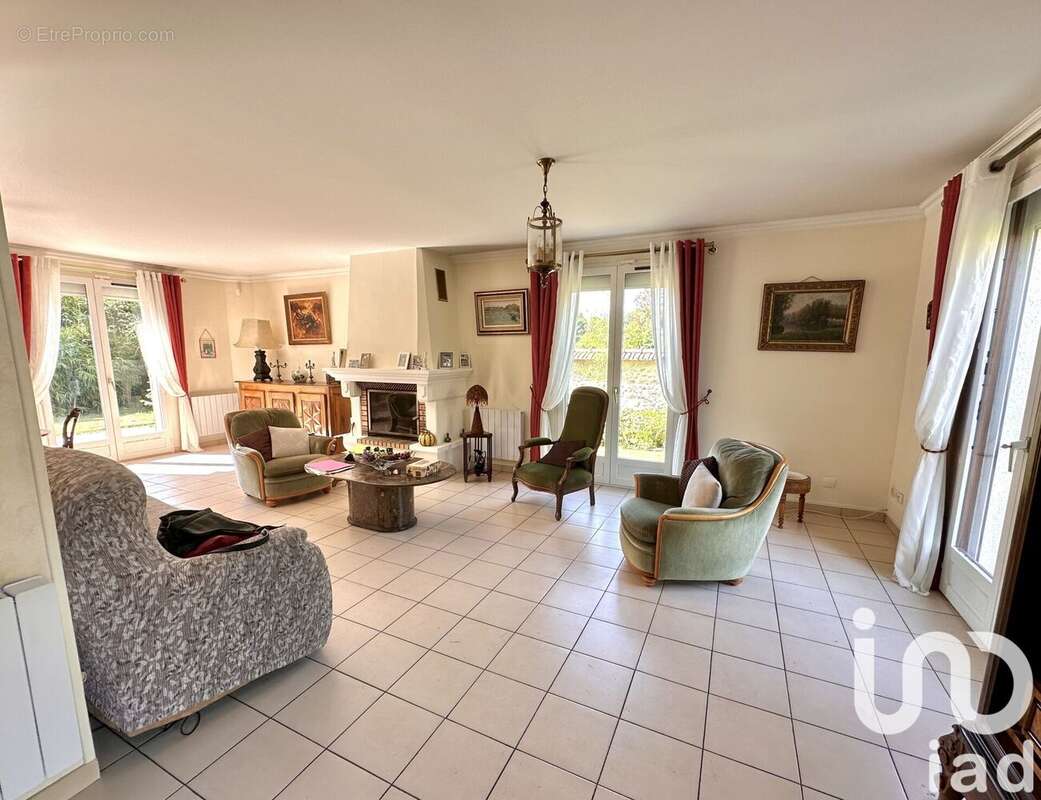 Photo 7 - Maison à SOISY-SUR-SEINE