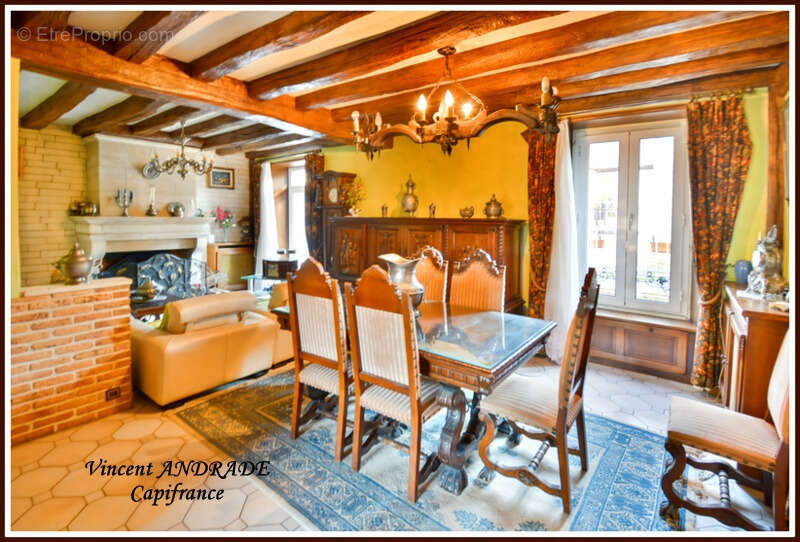 Maison à FONTENAY-LES-BRIIS