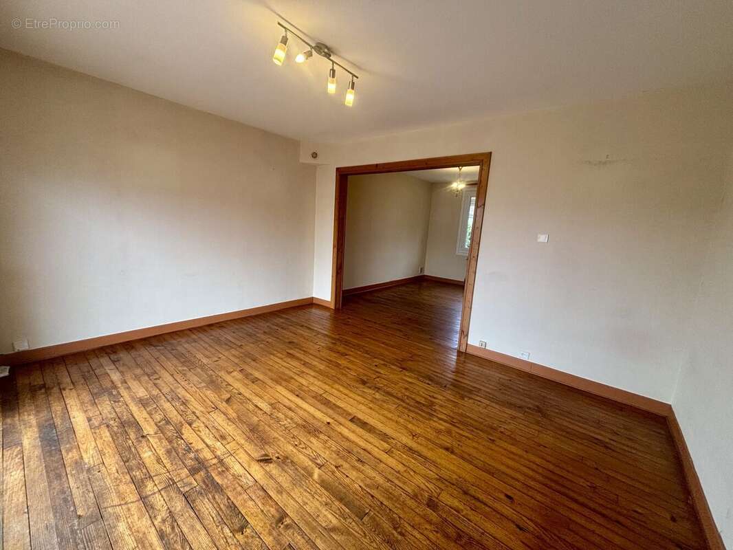 Maison à VILLENEUVE-SUR-LOT