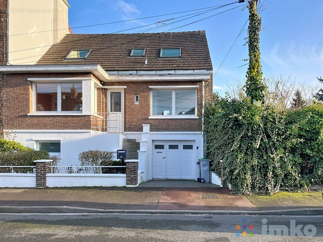 Maison à MARCQ-EN-BAROEUL