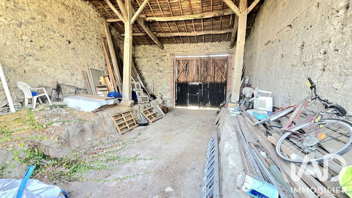 Maison 100 m² à Lezoux  - photo 6