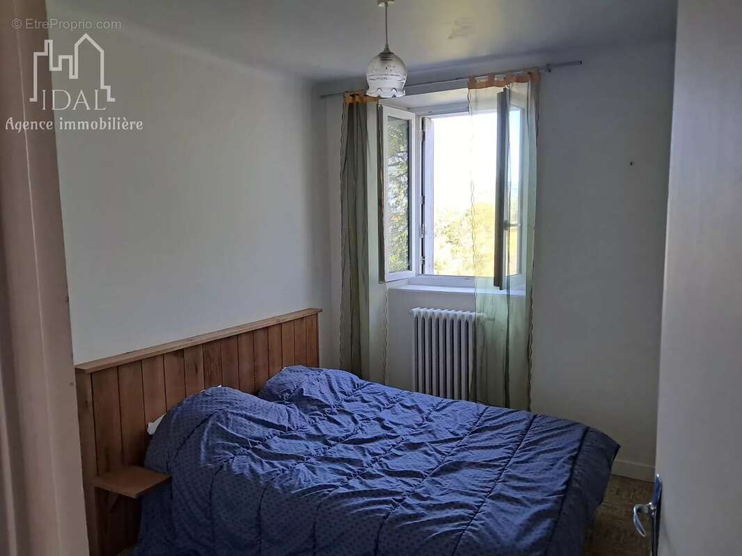 Maison à SAINT-PIERRE-DE-NOGARET