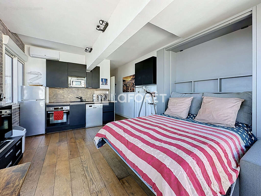 Centre-ville - Vue mer panoramique - Lot de 2 appartements avec parking - photo 3