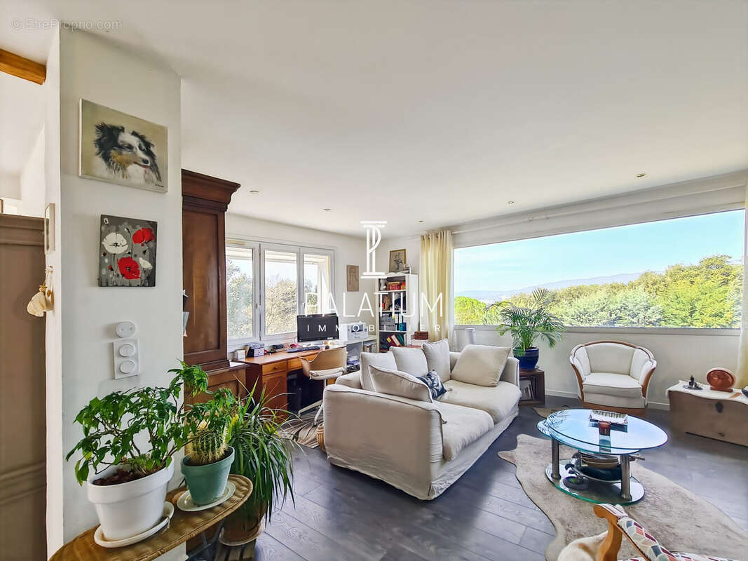 Maison à LA BASTIDONNE