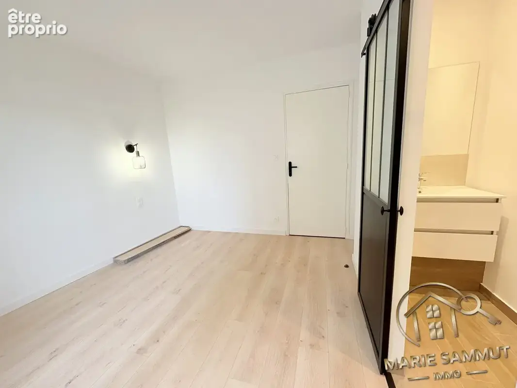 Maison 4 pièces 94 m² à vendre à Saint-Genies-Des-Mourgues (34160) - photo 7
