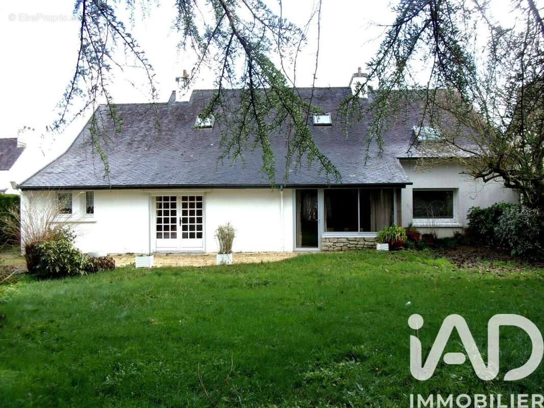 Photo 2 - Maison à LANDIVISIAU
