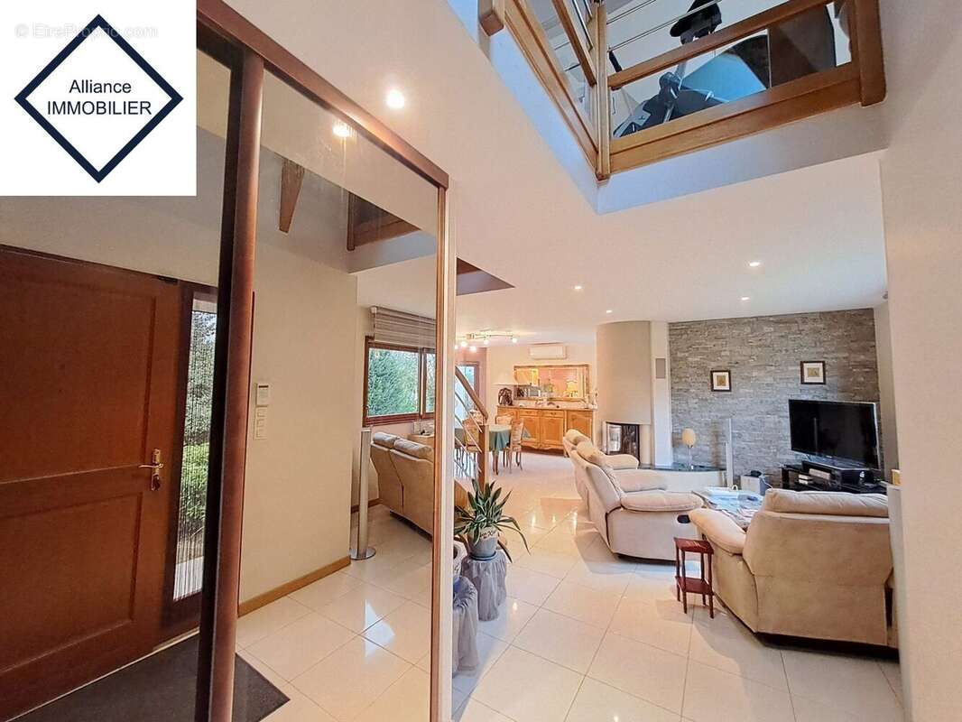 Maison à MONTAUBAN-DE-BRETAGNE