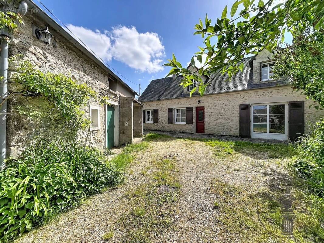 Maison à DOURDAN