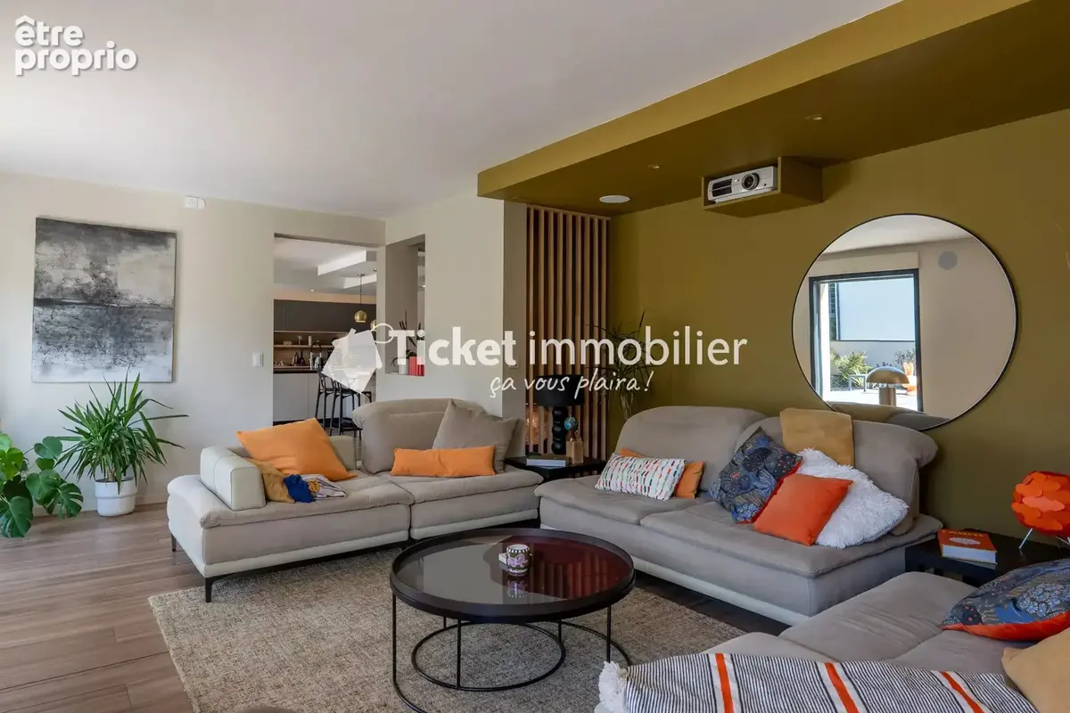 Villa 7 pièces de 304,16m2 avec piscine, carport hors couloir aérien - photo 16