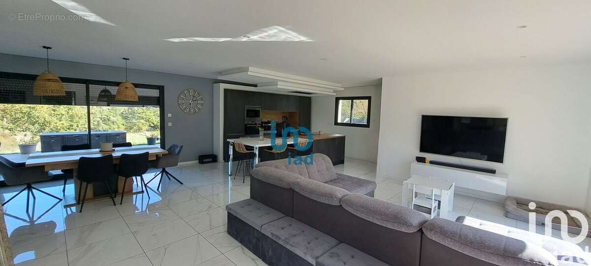 Photo 2 - Maison à ARCAMBAL