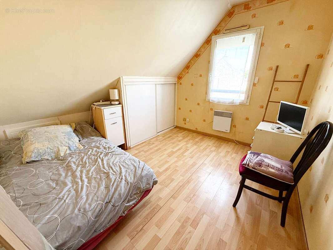 Maison à BRIE-COMTE-ROBERT