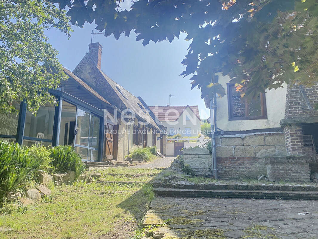 Maison à COMMENCHON