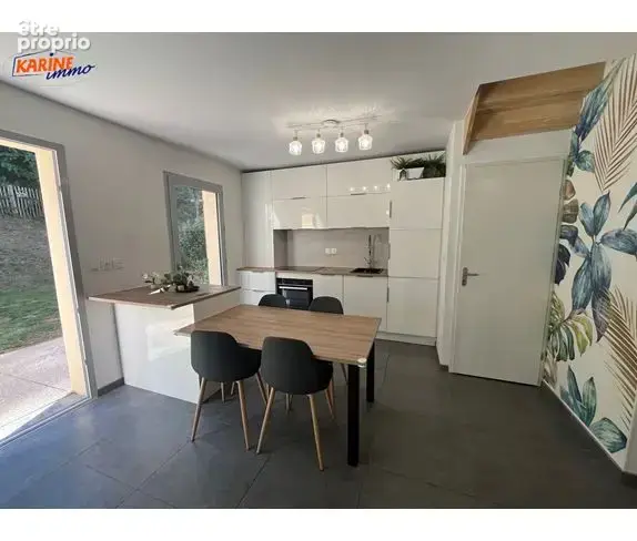 Maison 4 pièces 83 m² à vendre à Fontaines-Saint-Martin (69270) - photo 3