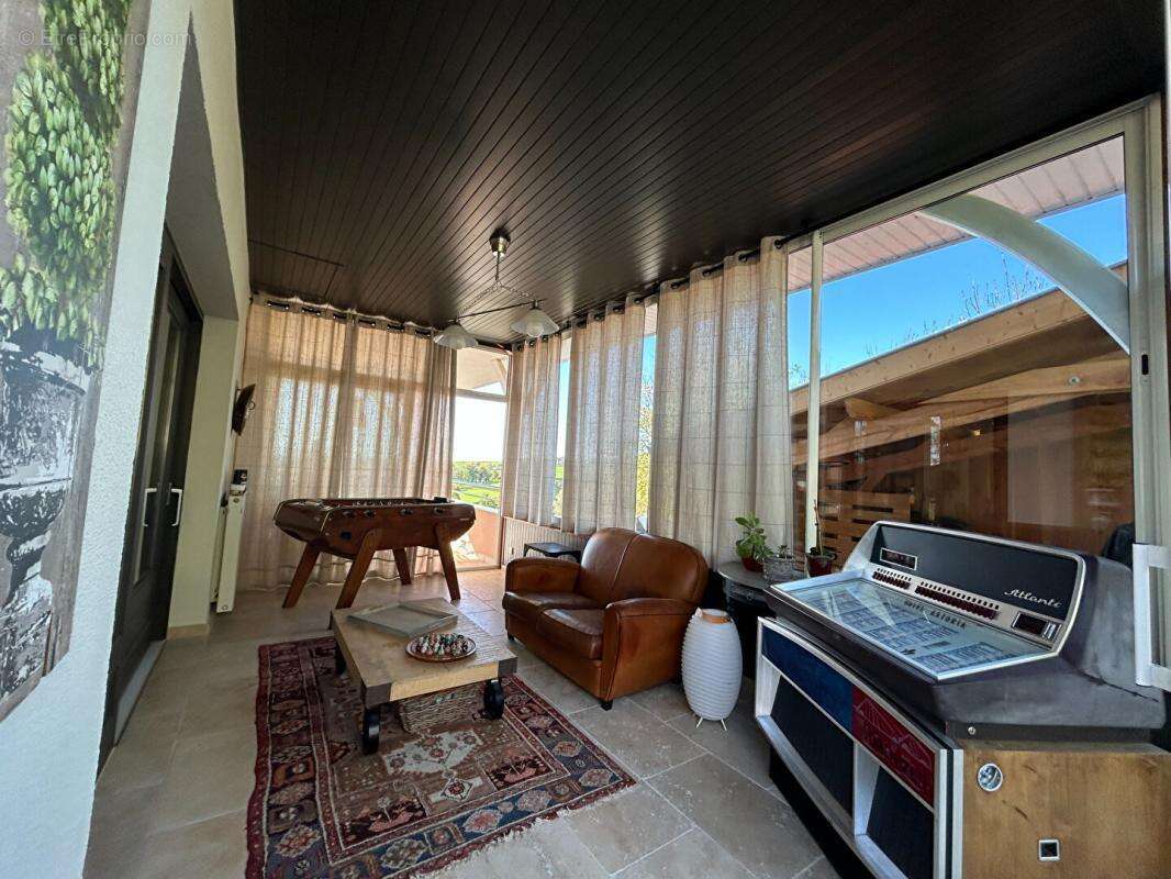 Maison à CHAUFFAILLES