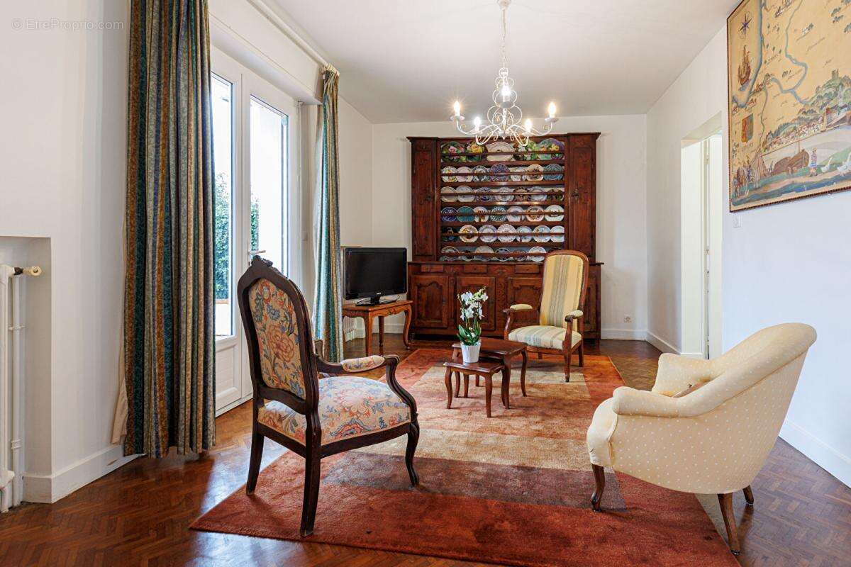 Maison à PEYREHORADE