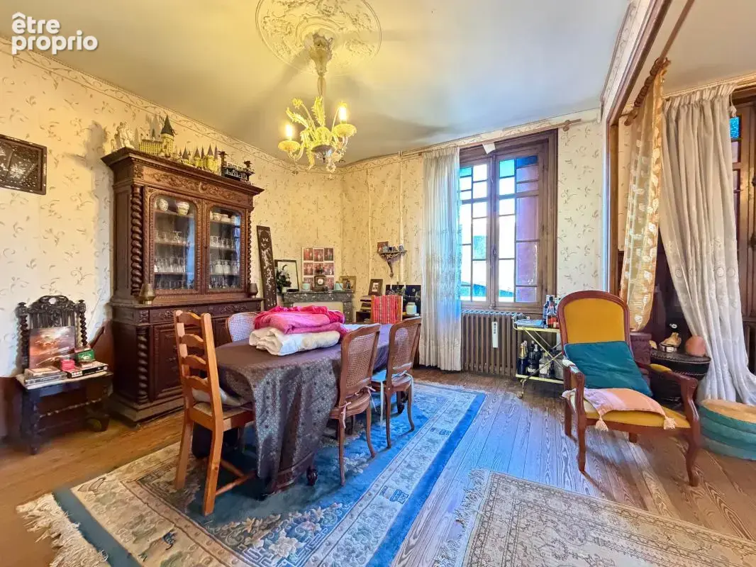 Villa d'epoque à rénover - photo 14