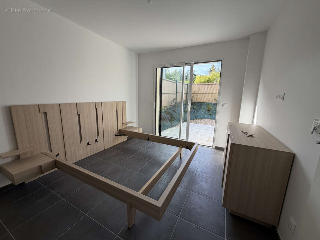 Maison à HOUDAN