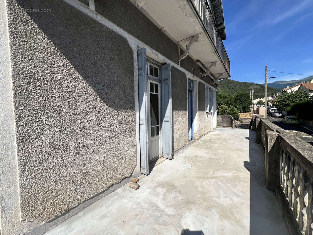 Appartement T4 avec garage exceptionnel - photo 9