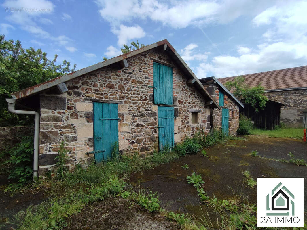 Maison à LES ANCIZES-COMPS