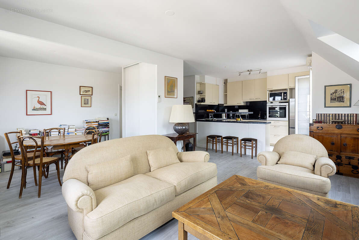 Appartement à SAINT-DENIS