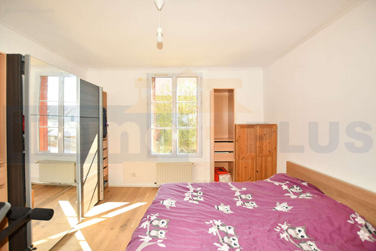 Maison à BOIS-D'ARCY