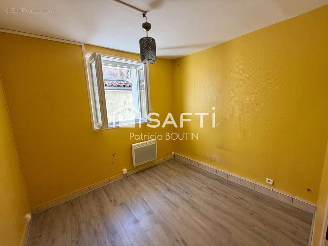 Appartement 55 m² à Niort  - photo 6