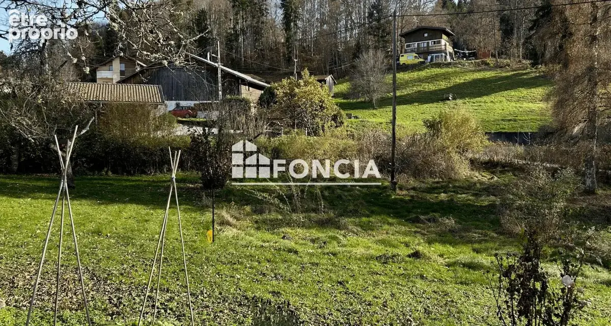 Terrain constructible 1 740 m2 - photo 3