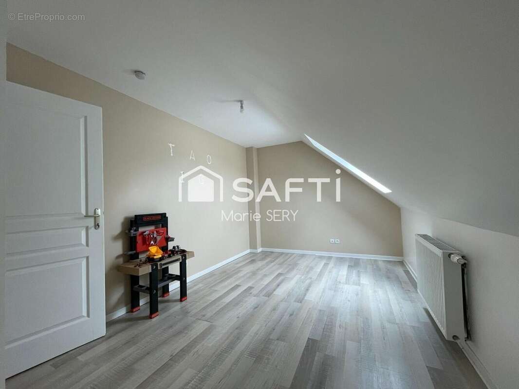 Maison 105 m² à Mainneville  - photo 8