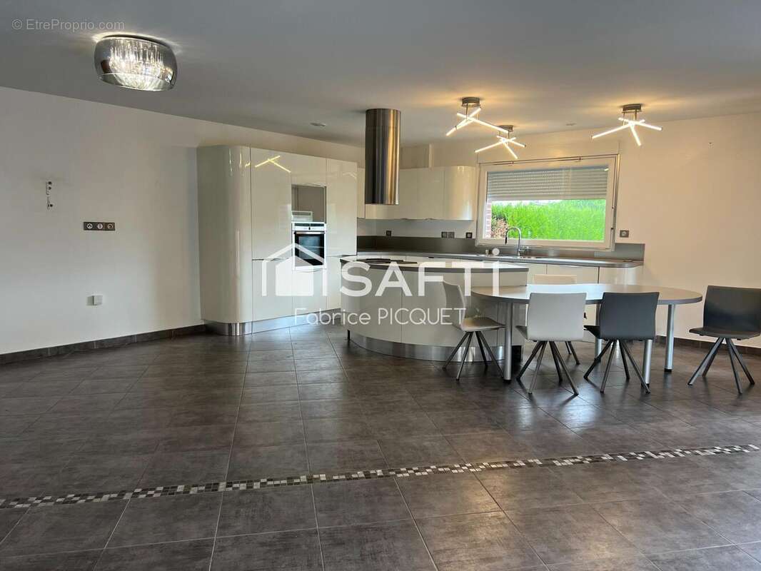 Photo 5 - Maison à SAINT-AMAND-LES-EAUX