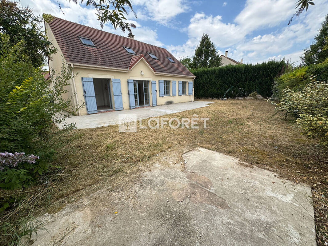 Maison Bruyeres Sur Oise 7 pièces 130 m2 - photo 1
