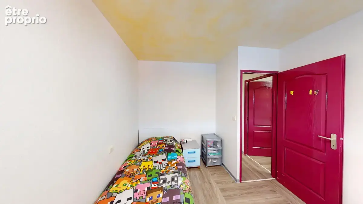 Villa plain-pied, 3 chambres, piscine, garage et dépendance attenante - photo 6