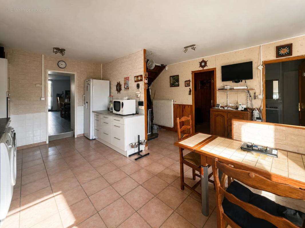 Maison de 5 pièces de 168 m² à Quévert - photo 2