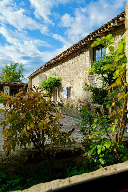 Maison à NERAC