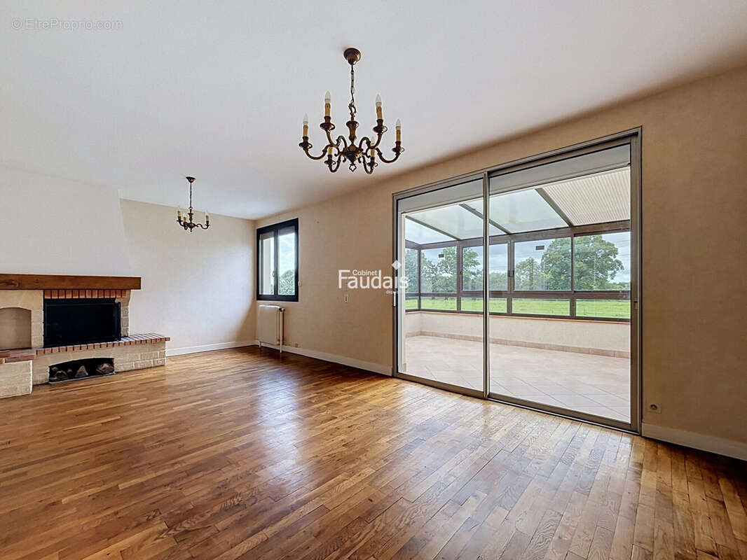 Maison 80 m² à Canisy  - photo 3
