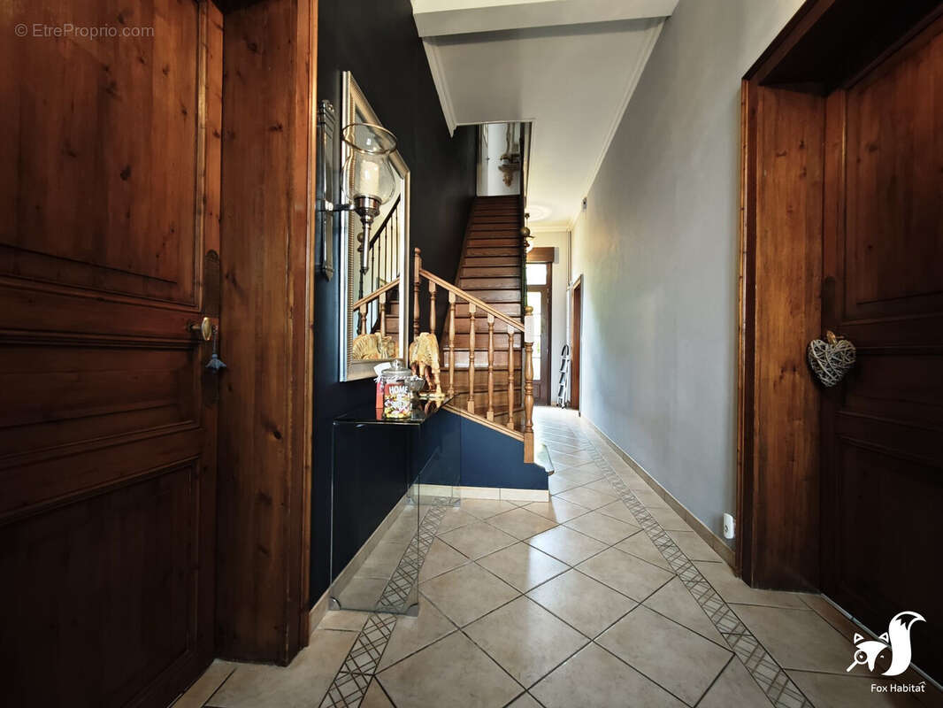 Maison 252 m² à Iwuy  - photo 4