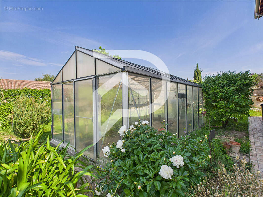 Maison à LIVRON-SUR-DROME