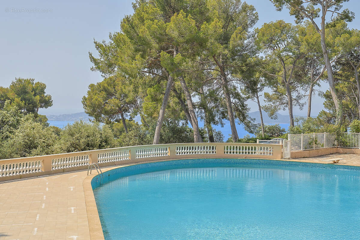 Appartement à HYERES
