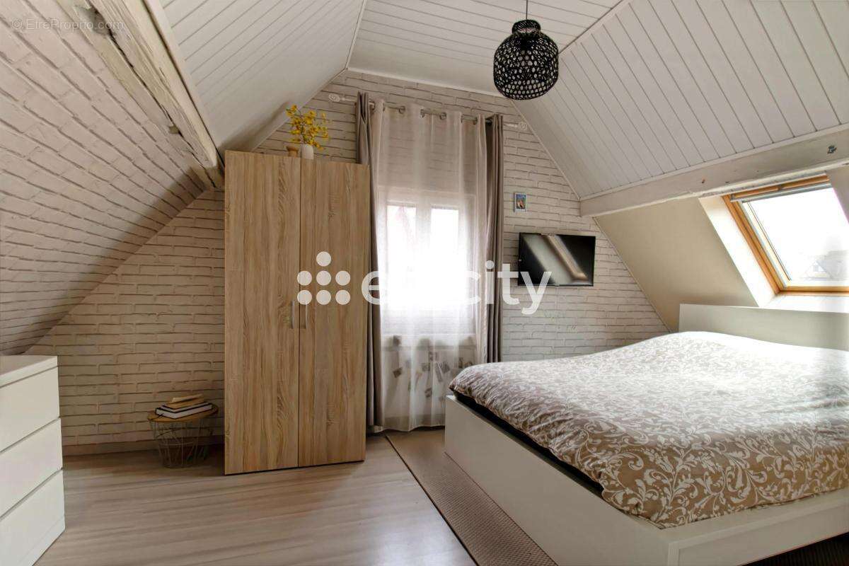 Maison à OSTHOUSE